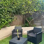 2 Pièces Avec Jardin Classé Meublé De Tourisme 2 étoiles Cagnes-sur-Mer