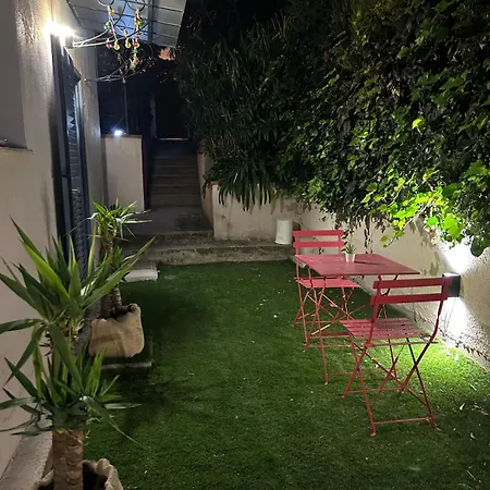 2 Pieces Avec Jardin Classe Meuble De Tourisme 2 Etoiles 아파트