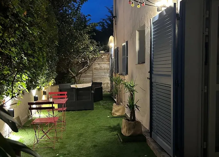 2 Pieces Avec Jardin Classe Meuble De Tourisme 2 Etoiles