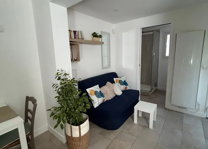 2 Pieces Avec Jardin Classe Meuble De Tourisme 2 Etoiles